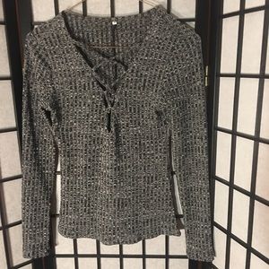 Gray ribbed top